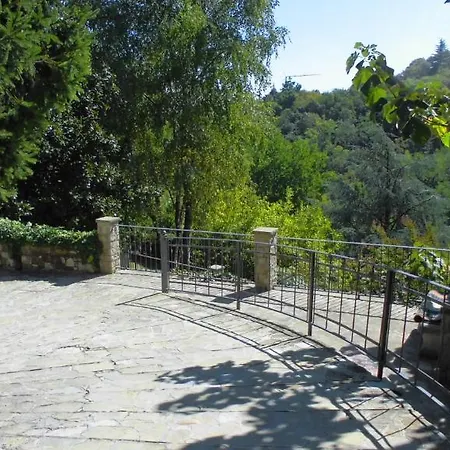 Luna Bed & Breakfast 2*