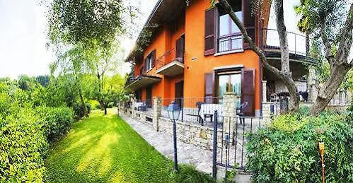 Luna Bed & Breakfast